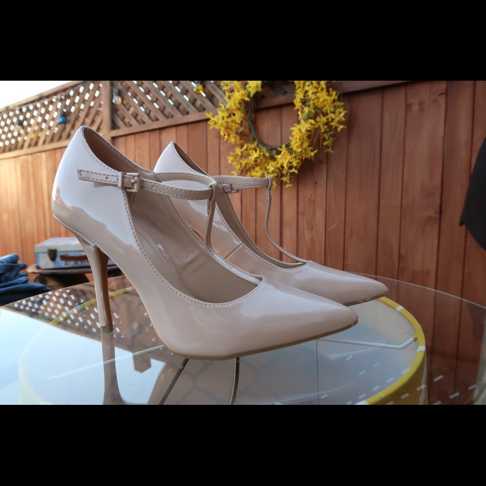 Nude heels with strap